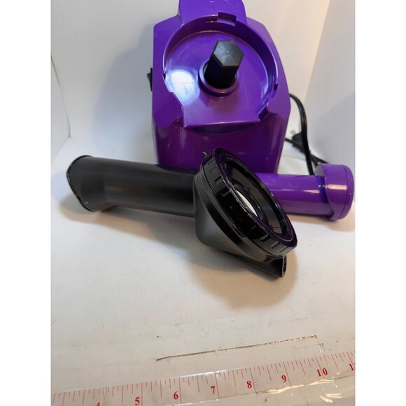 Yonanas Frozen Yogurt Dessert Maker Model 901 - Picture 8 of 9